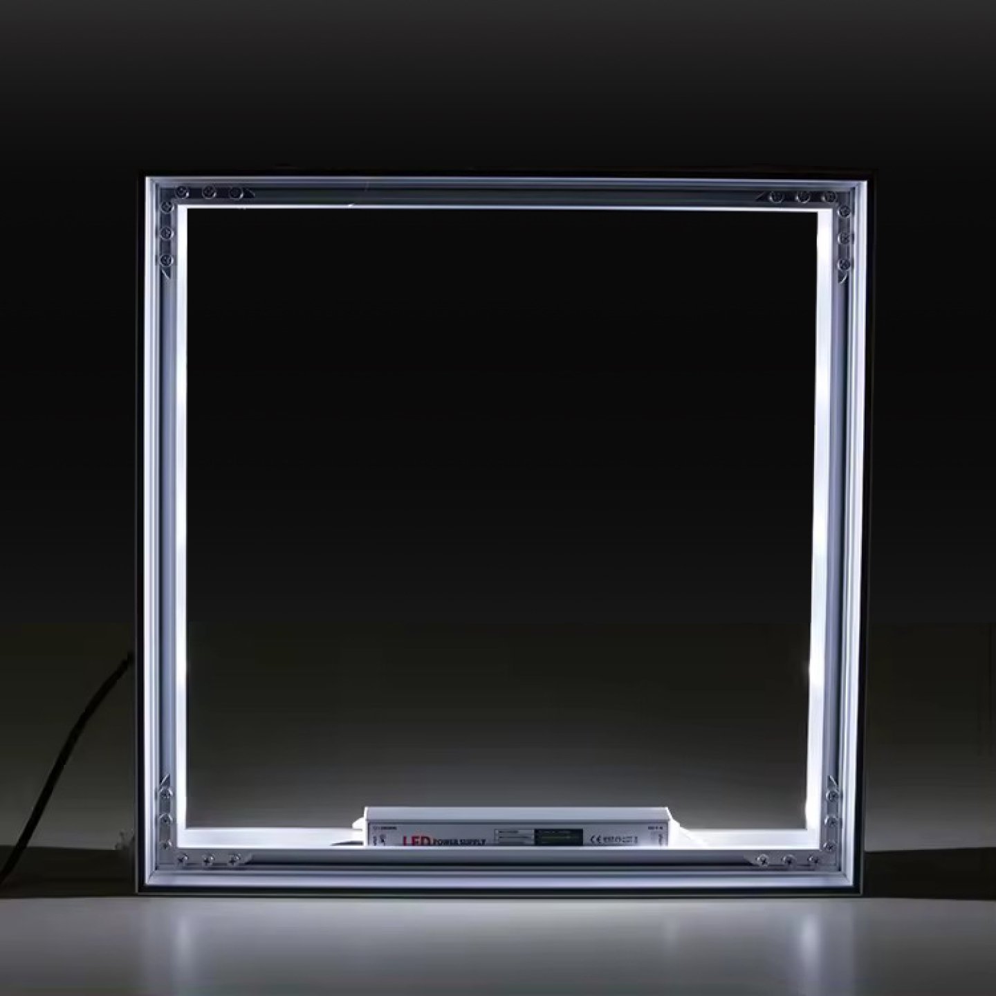 Hanging SEG Lightbox - Image 4